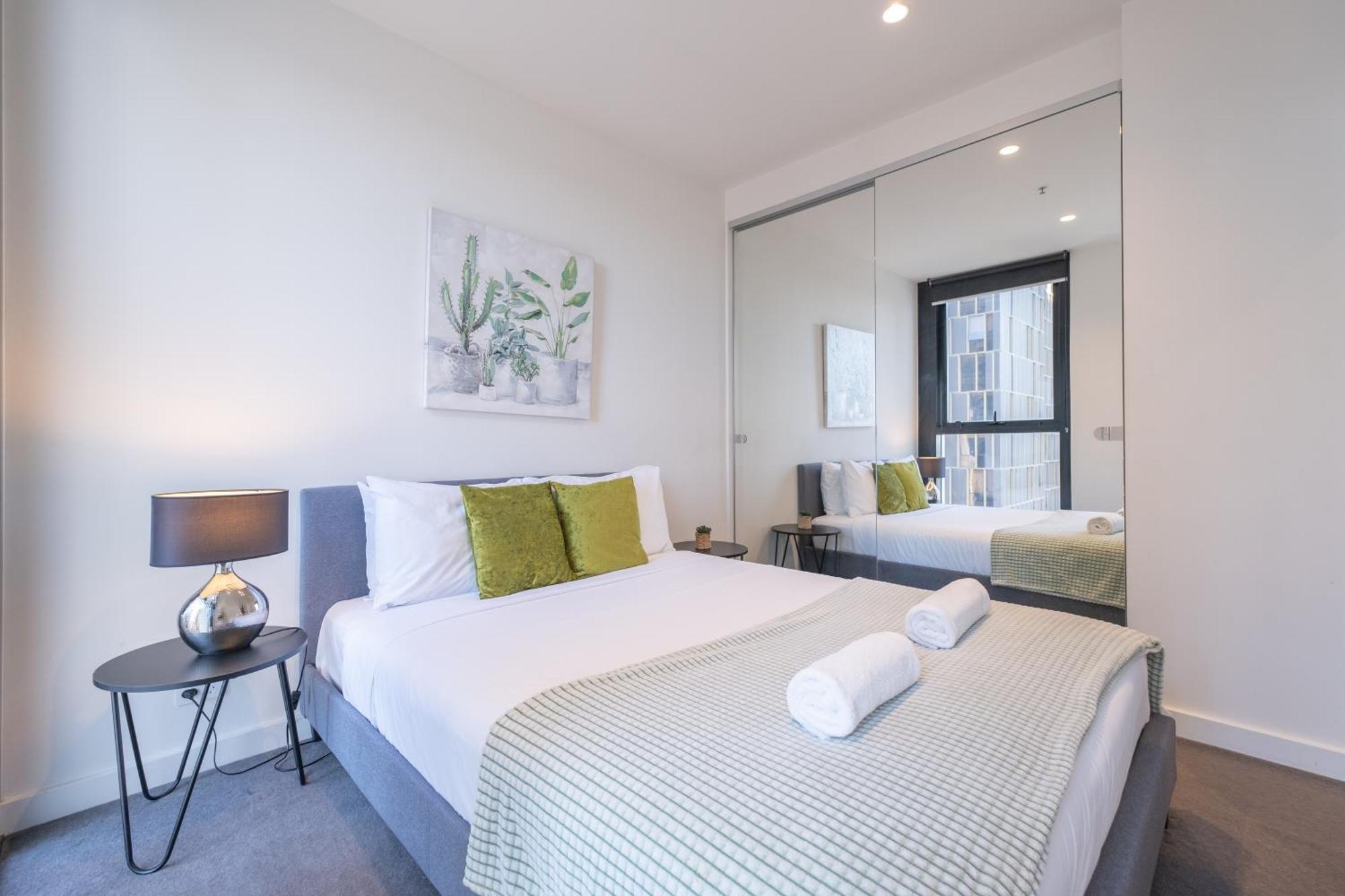 Relaxed 1Br1Ba City View Apt Wifi In Heart Melcbd Melbourne Eksteriør billede